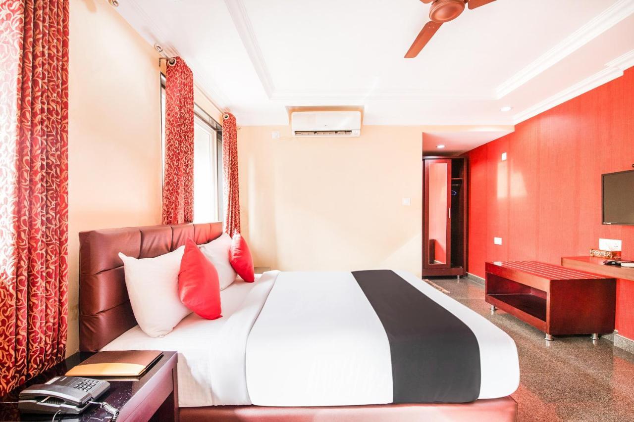 Capital O 22439 Ratna Forever Hotel Karkal Eksteriør billede